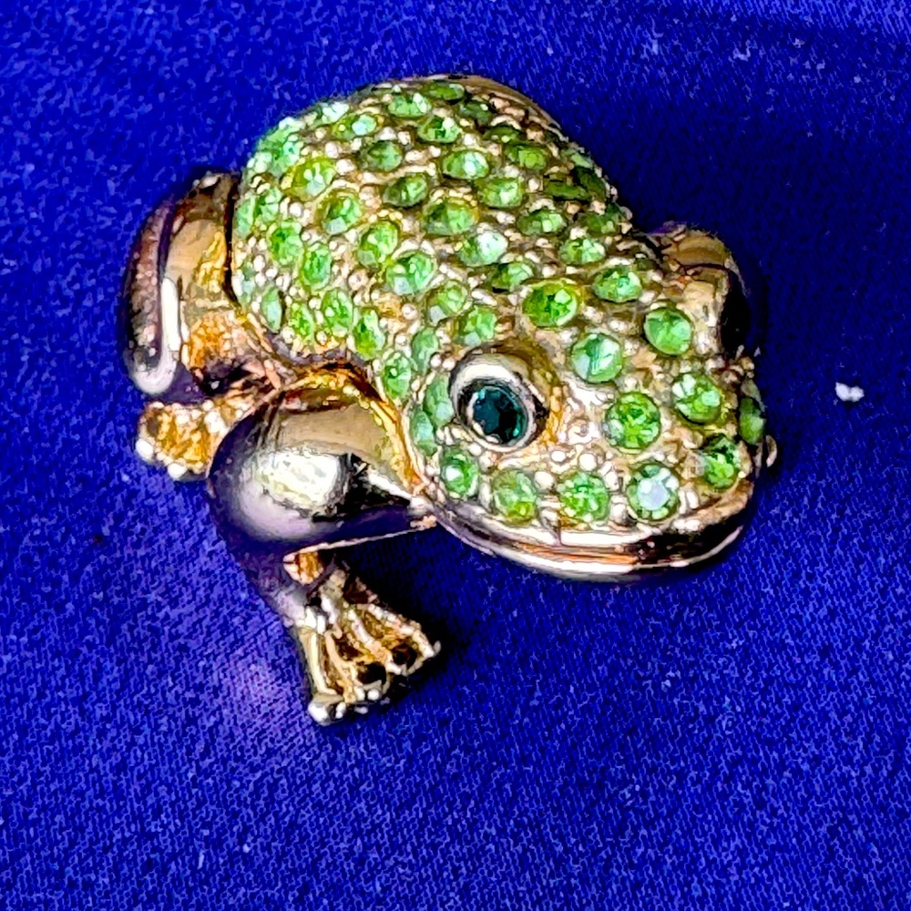 Green Crystal Frog Surprise gift box